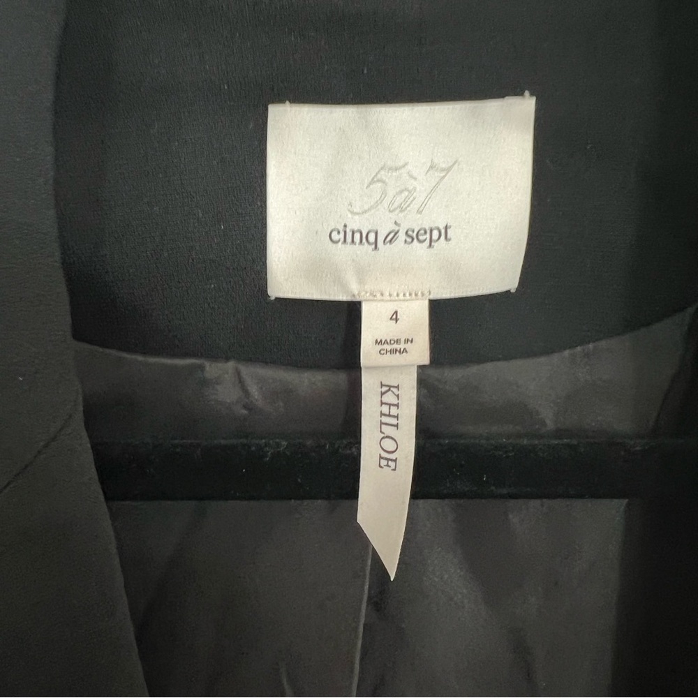 Cinq a Sept Khloe Rushed Sleeve Blazer Jacket - Picture 10 of 16